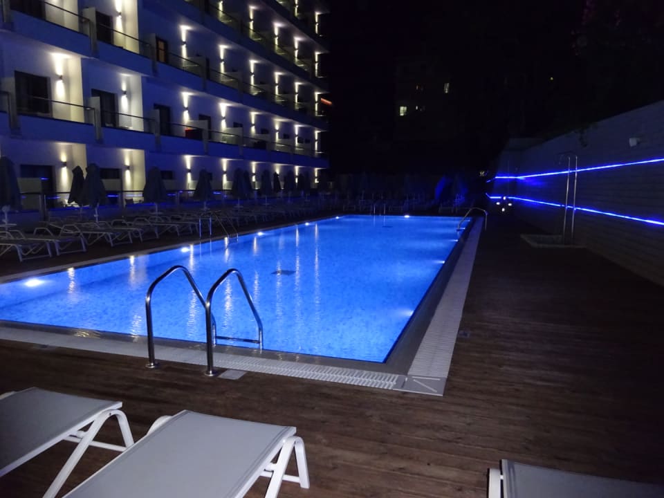 Pool Rhodos Horizon Resort