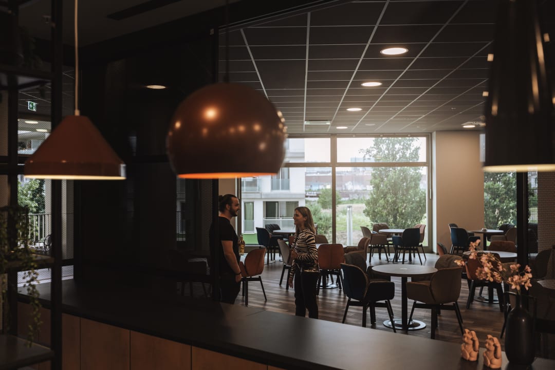 Gastro Holiday Inn - the niu, Tab Dusseldorf Main Station