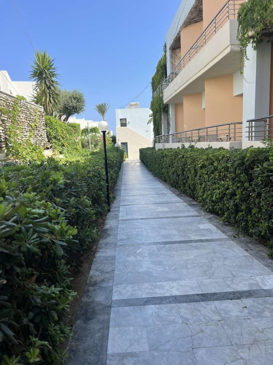 Außenansicht Hotel Eva Bay