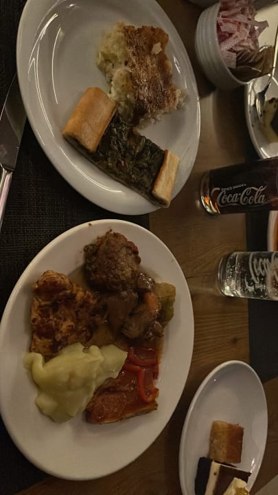 Gastro Telatiye Resort