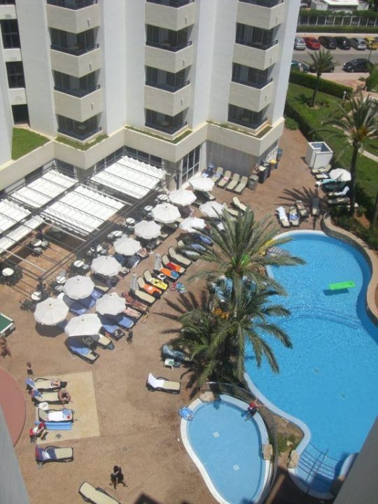 Blick vom 7. Stock Hipotels Bahia Grande