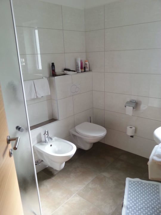 Dusche Frühstückspension Roter Adler