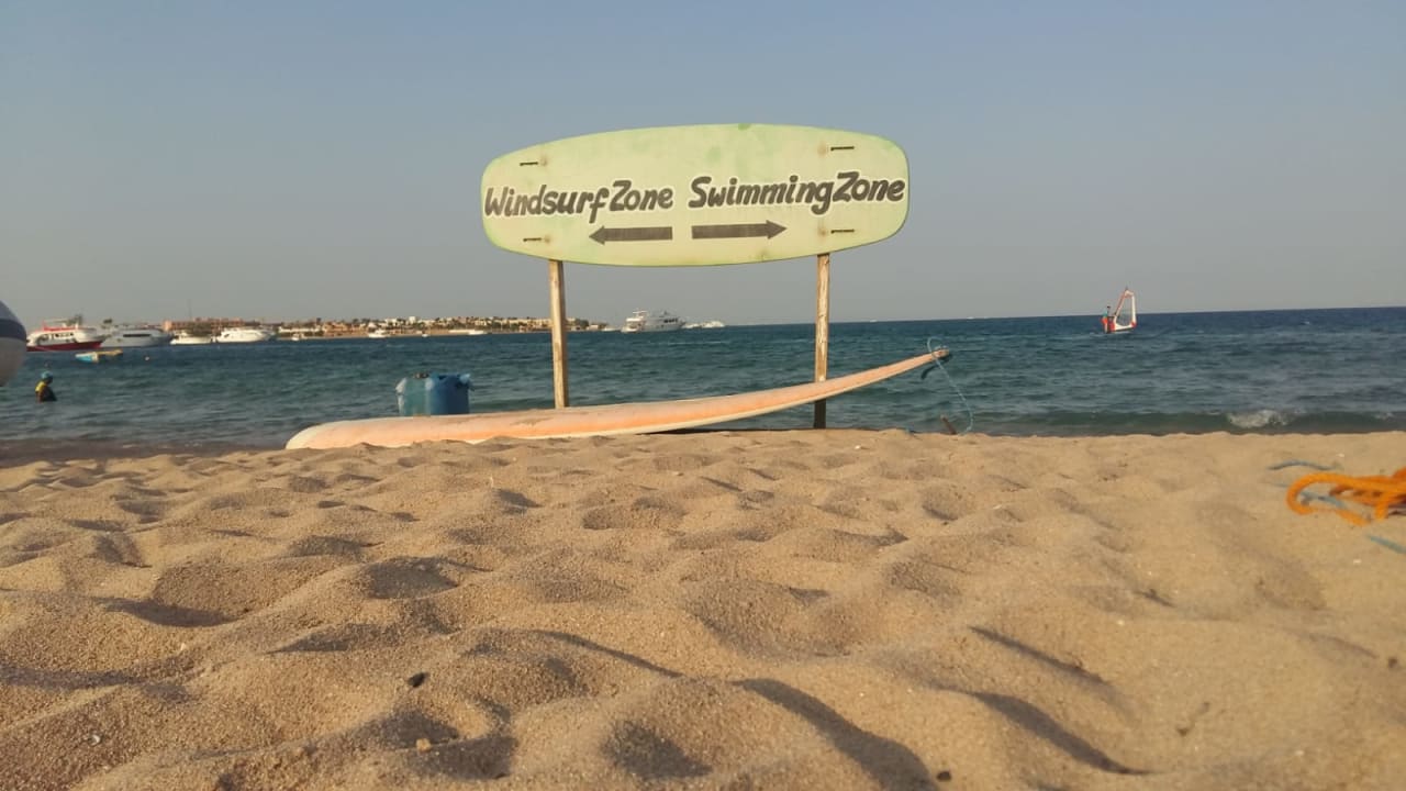 Strand Menaville Safaga