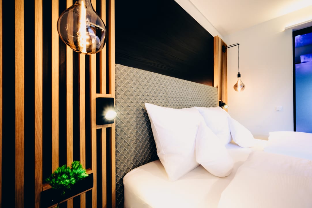 Zimmer Aqua Blu Hotel