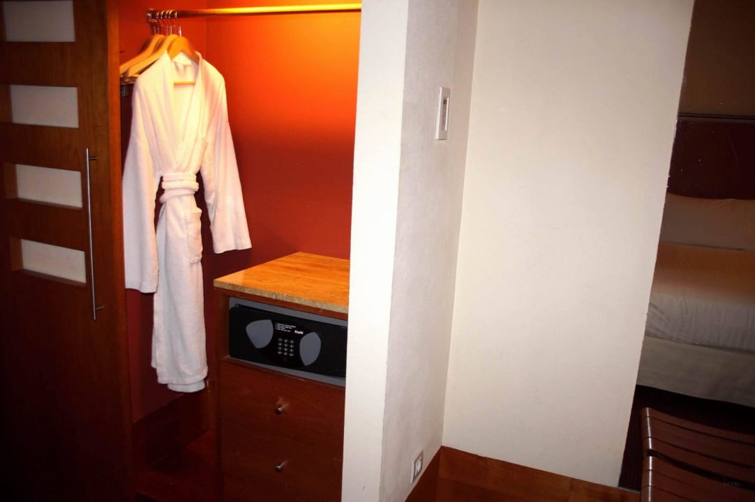 Zimmer und deren Ausstattung Hotel Melia Bilbao