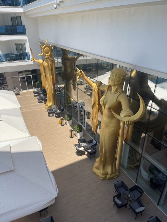 Sonstiges Azura Deluxe Resort & Spa Hotel