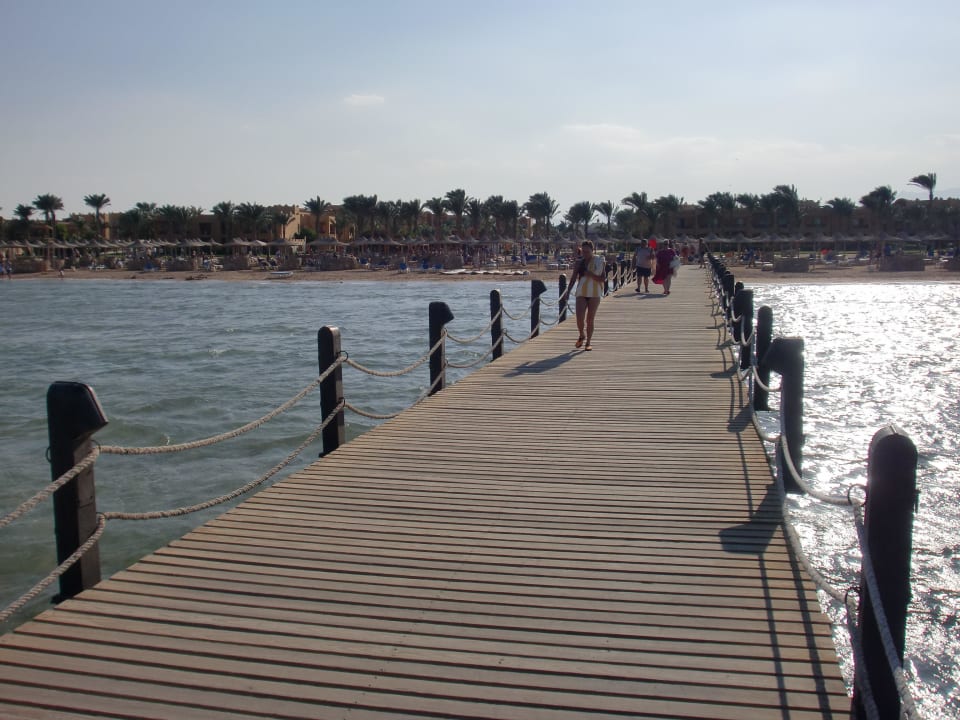 Blick zum Hotel Stella Beach Resort & Spa Makadi Bay