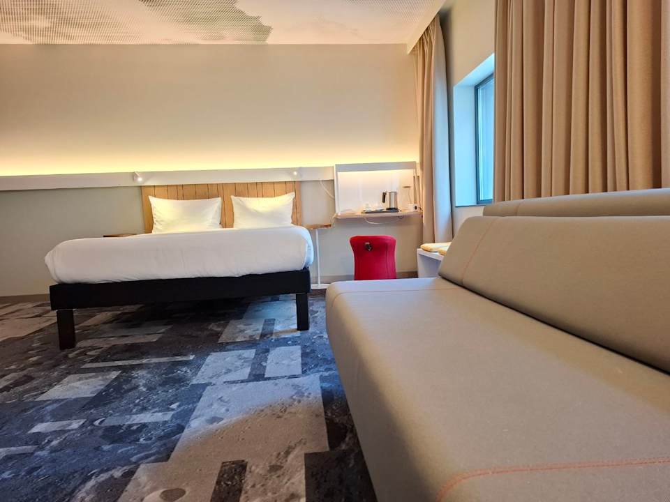 Zimmer ibis Lviv Center