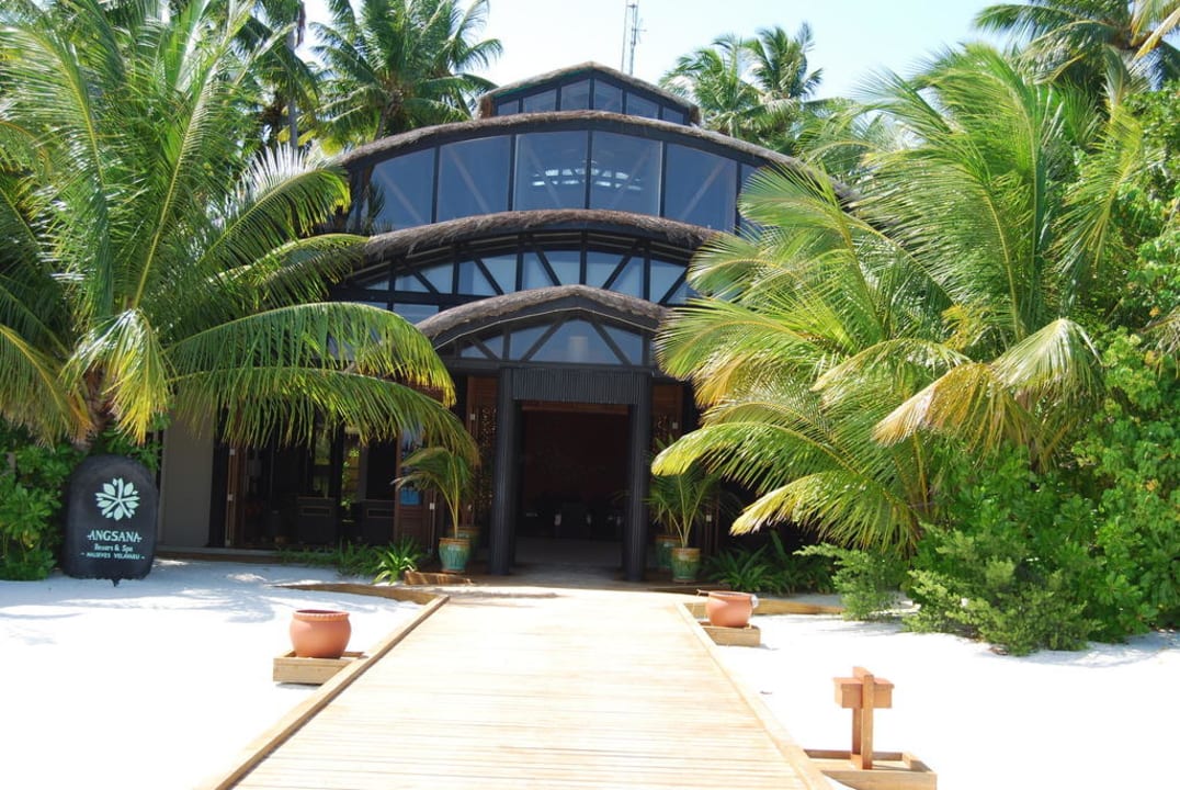 Reception Angsana Velavaru