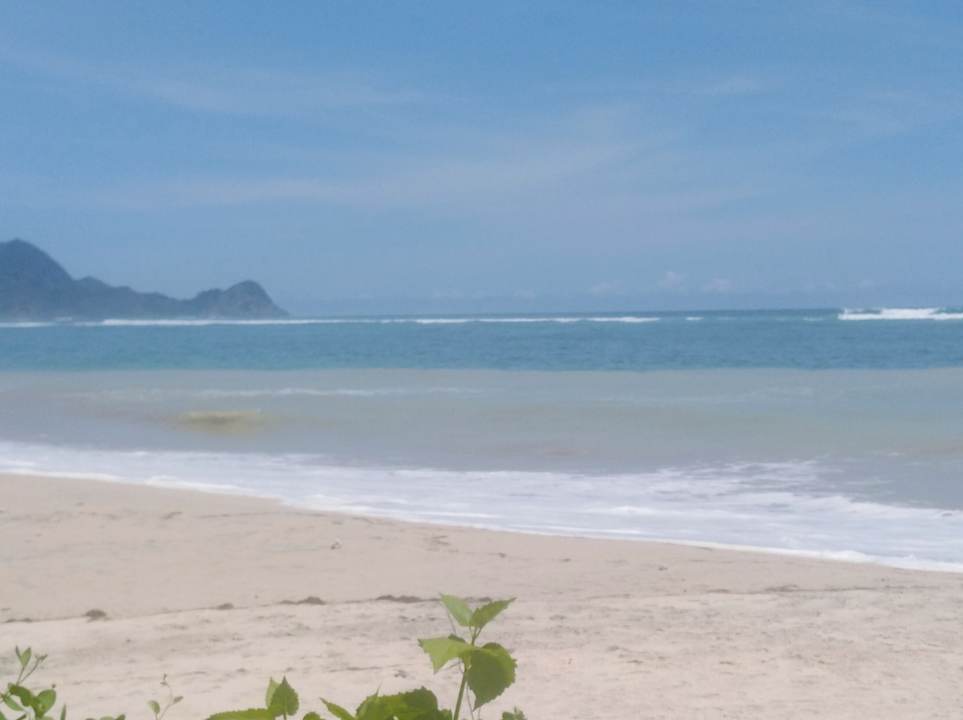 Strand Amber Lombok Beach Resort