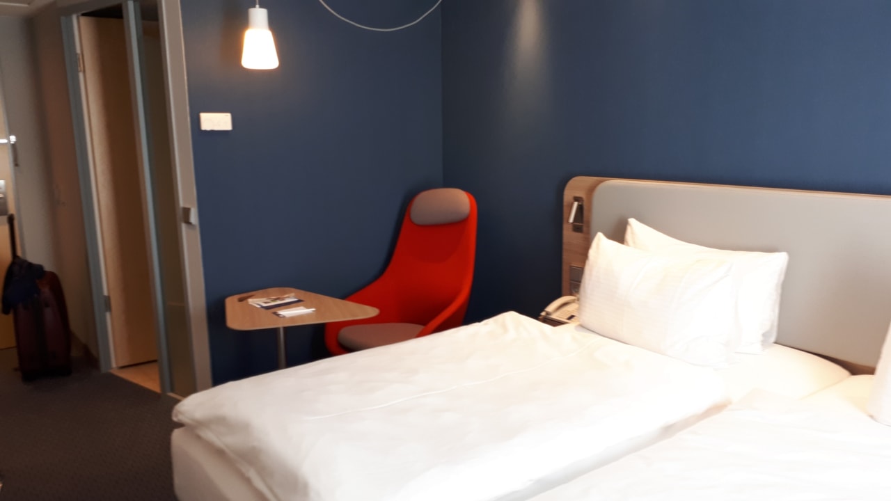 Zimmer Holiday Inn Express Baden-Baden