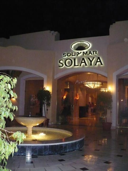 Hoteleingang Solitaire Resort Marsa Alam