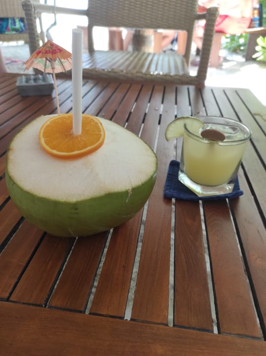 Strand Adaaran Select Meedhupparu Island Resort - Premium All Inclusive