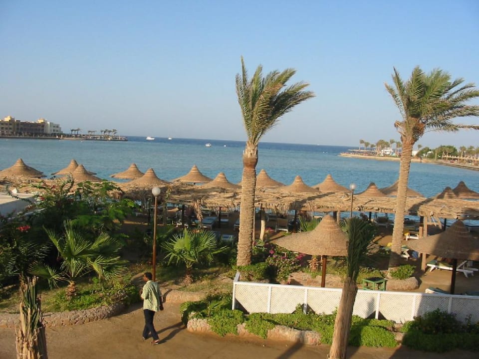 strand Arabia Azur Resort