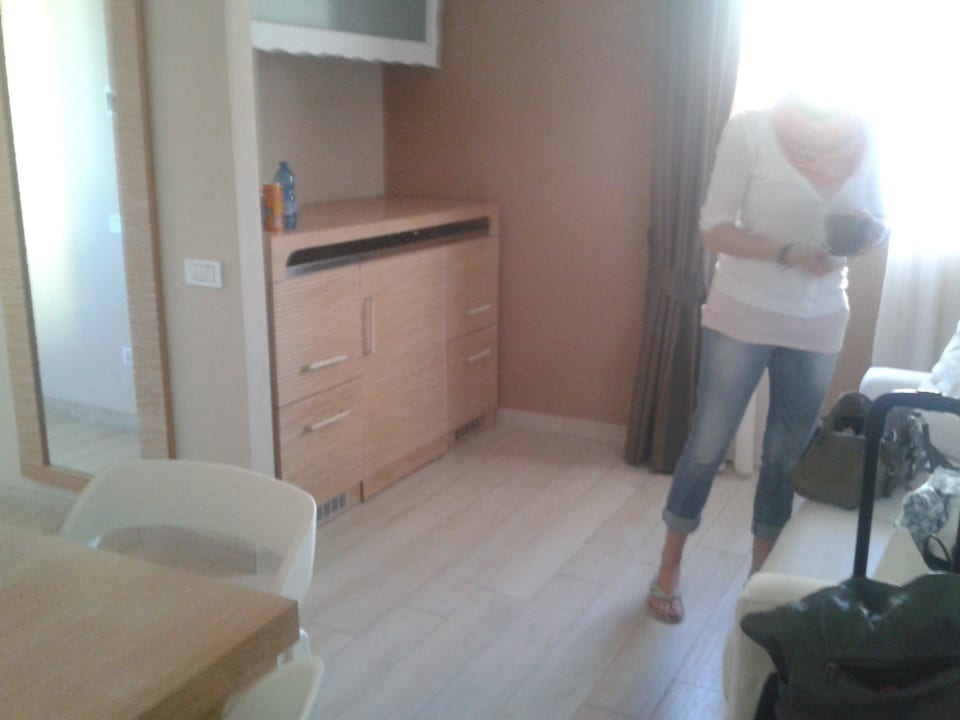 Eingang - Küche - Sofa - Sitzmöglichkeit Hotel Relais C'Era Una Volta