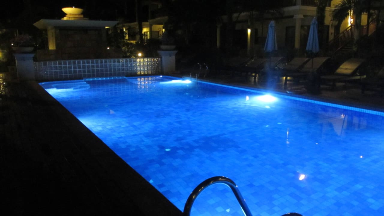 Oberer Pool Khao Lak Bayfront Resort