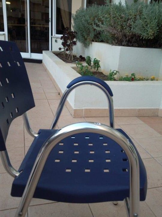 Defekte Stuhllehne Hotel Vila Galé Náutico