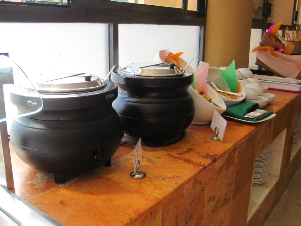 Aussschnitt vom Mittagsbuffet Viva Maya by Wyndham - All Inclusive Resort