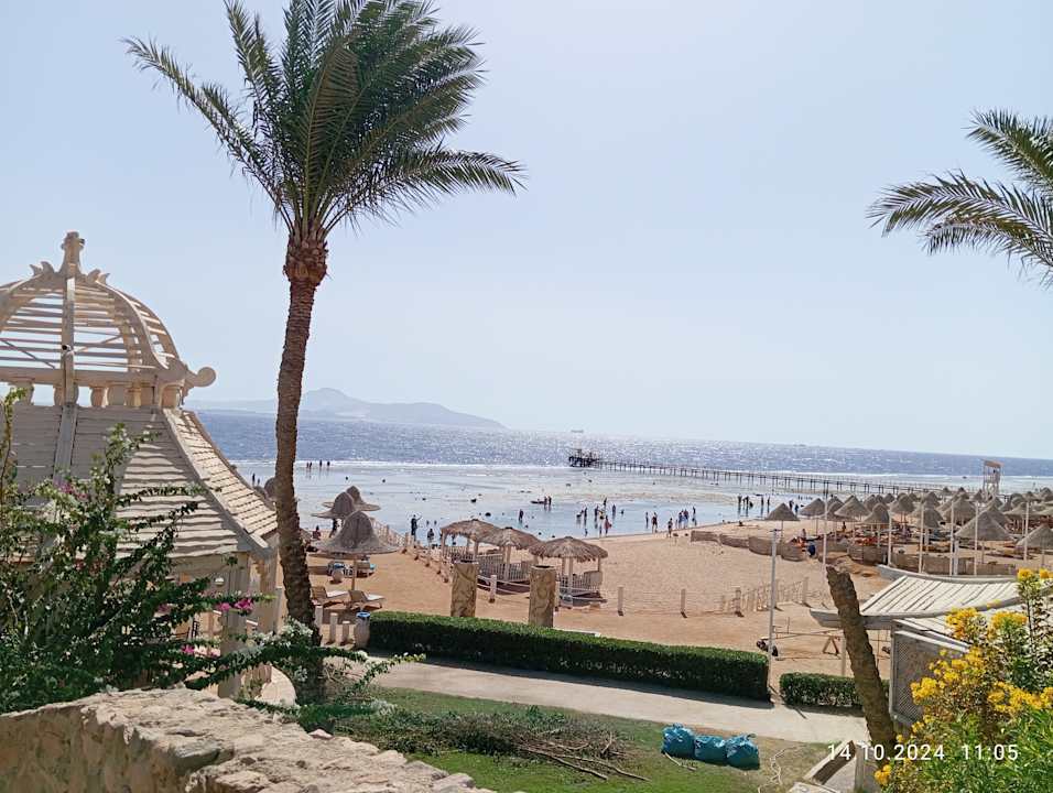 Strand Parrotel Aqua Park Resort