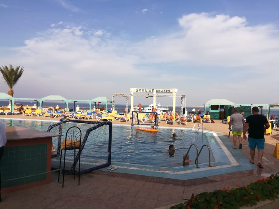 Pool SUNRISE Holidays Resort (Adults Only)