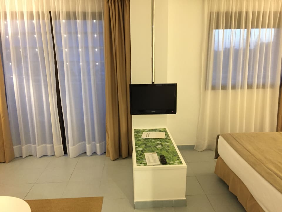 Zimmer Hotel LIVVO Anamar Suites