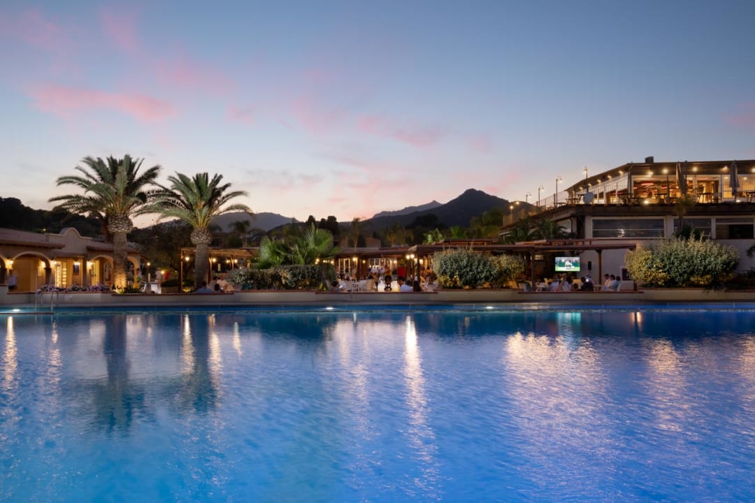 Pool VOI Tanka Village