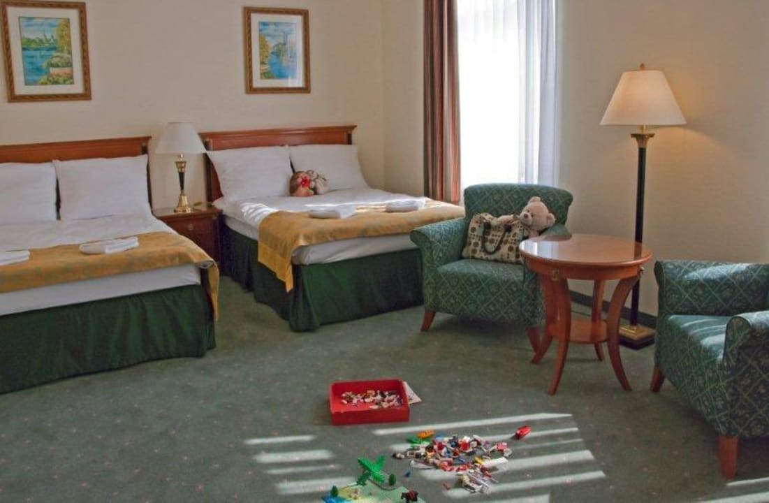 Pokój Rodzinny Hotel Sofia by The Railway Station Wroclaw