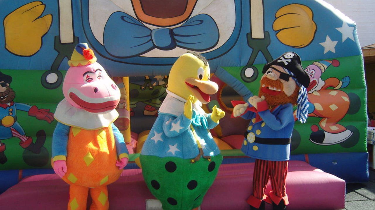 Die 3 lustigen Maskottchen Royal Son Bou Family Club