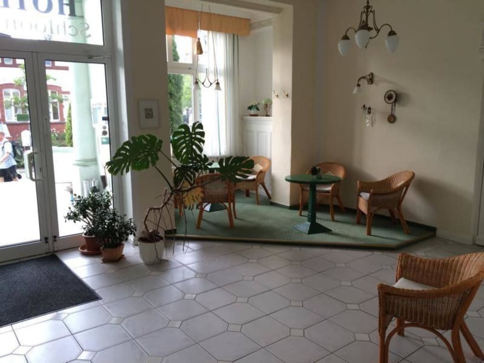 Eigangsbereich Hotel Schloonsee