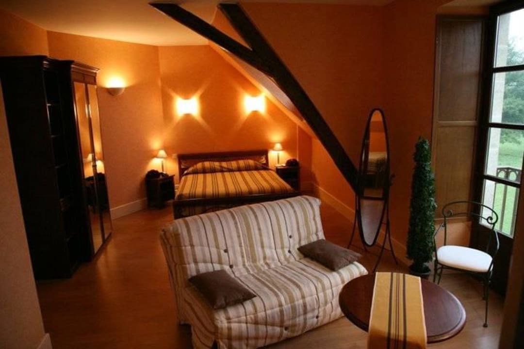 Suite Hotel Domaine De Chantemerle