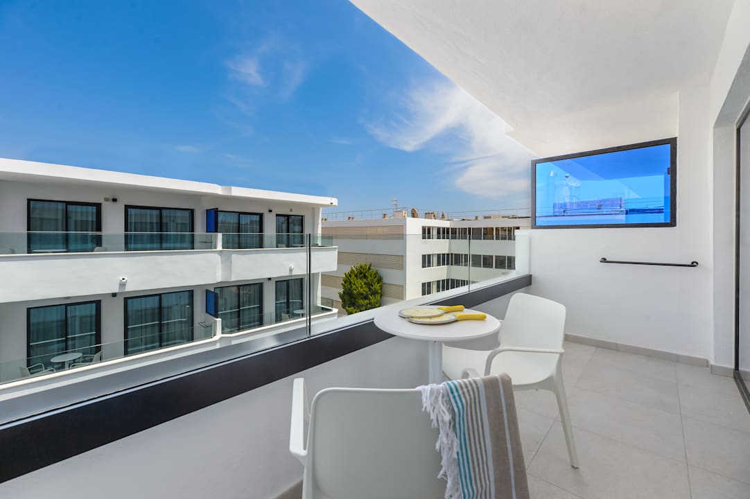 Außenansicht Apartamentos Vibra Jabeque Blue