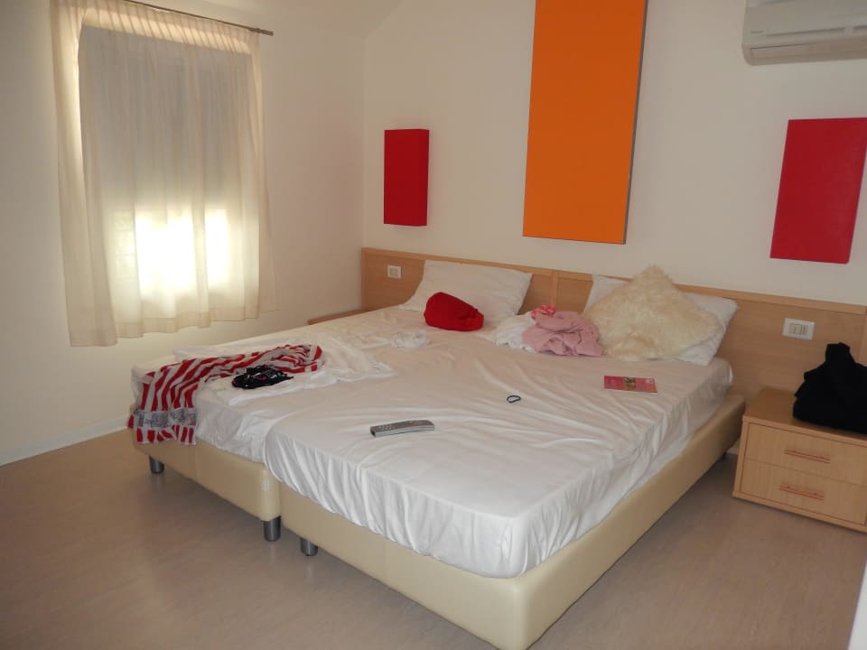 Schlafzimmer 1.OG Centro Vacanze Pra' delle Torri