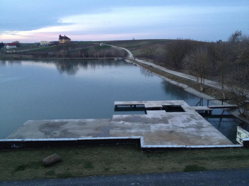 Sitzbereich am See Park Hotel Switzerland