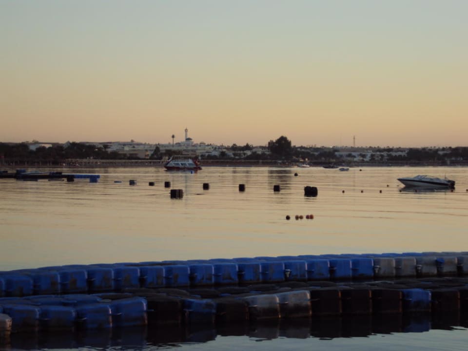 Пляж Cataract Layalina Hotel Naama Bay