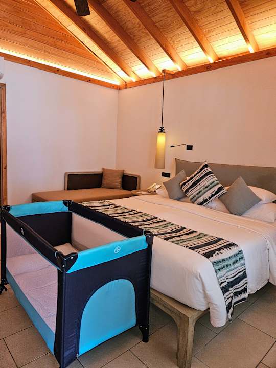 Zimmer Vilamendhoo Island Resort & Spa