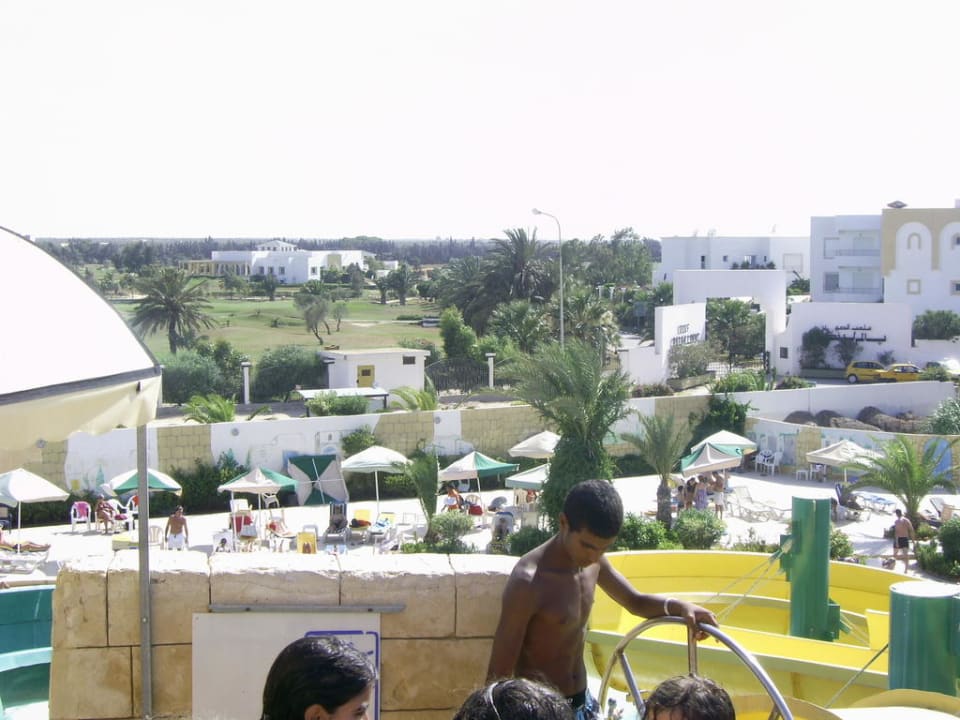 Widok ze zjeżdżalni Houda Golf & Beach Club