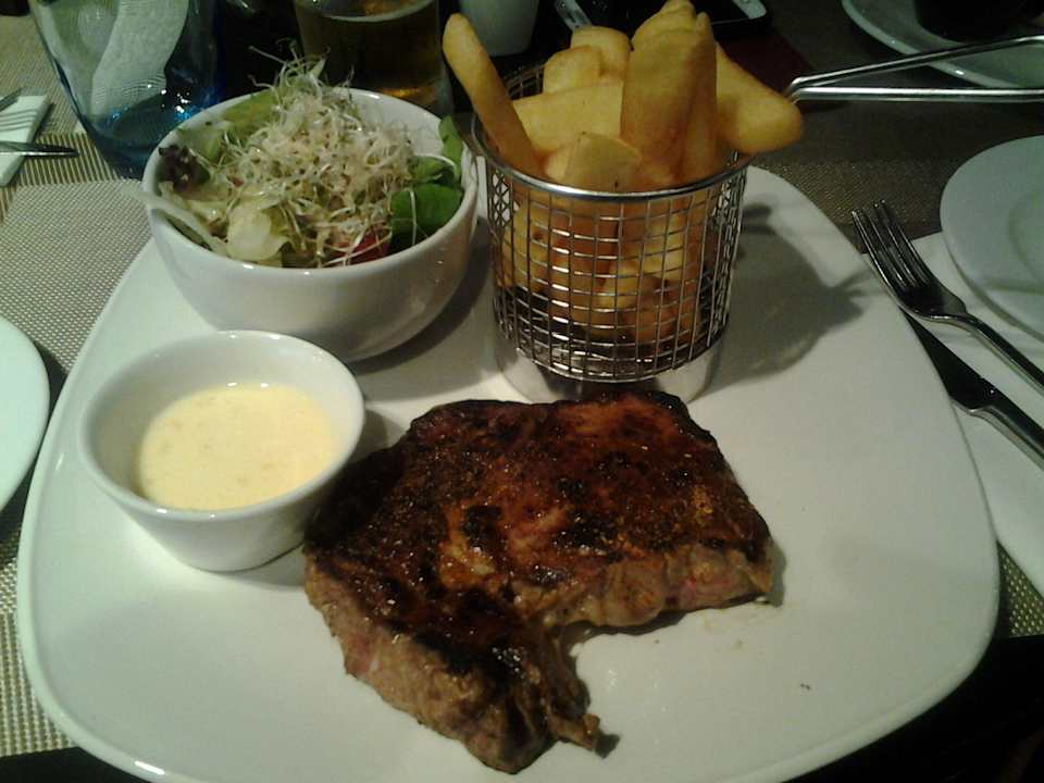 Stake - sevred with style  Hotel Novotel Katowice Centrum