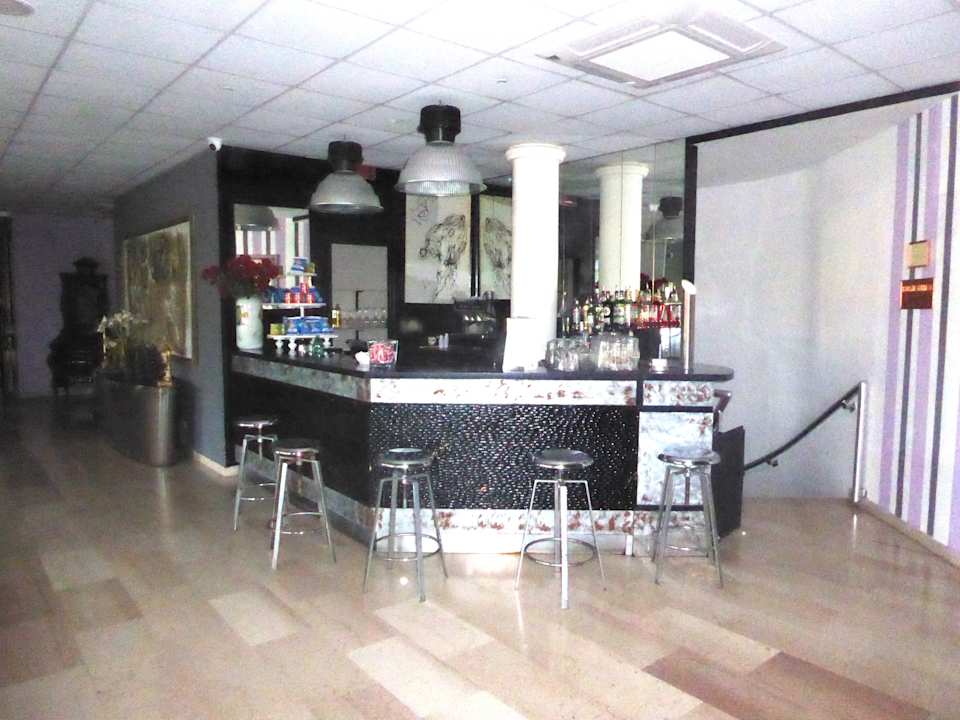 Gastro Hotel Domizia Palace