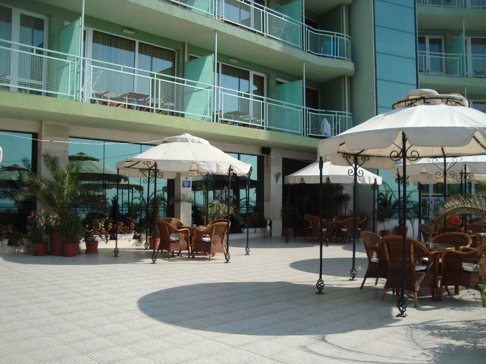 Außenbereich Bar Hotel Bilyana Beach