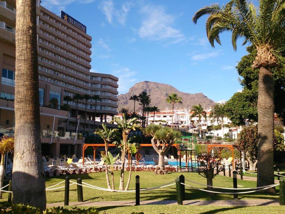 Garten Richtung Landesinnere Iberostar Waves Bouganville Playa