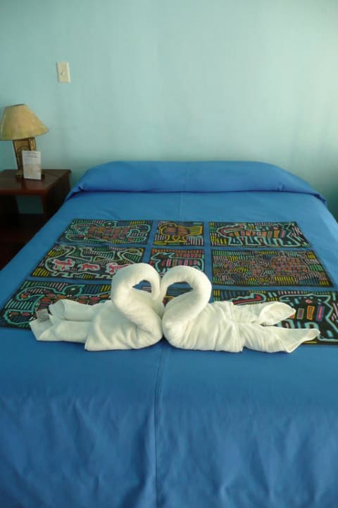 Nettes Handtucharrangement Las Lajas Beach Resort