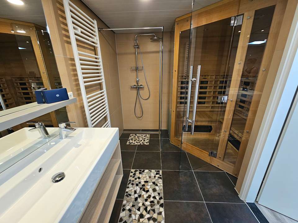 Zimmer Center Parcs De Eemhof