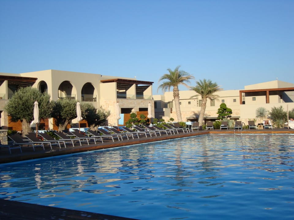 Pool beim Hauptgebäude Aquagrand Artistic Luxury Beach Resort - Adults only