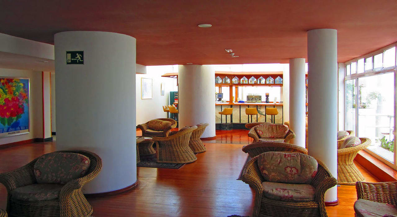 Hotel-Bar Bull Astoria