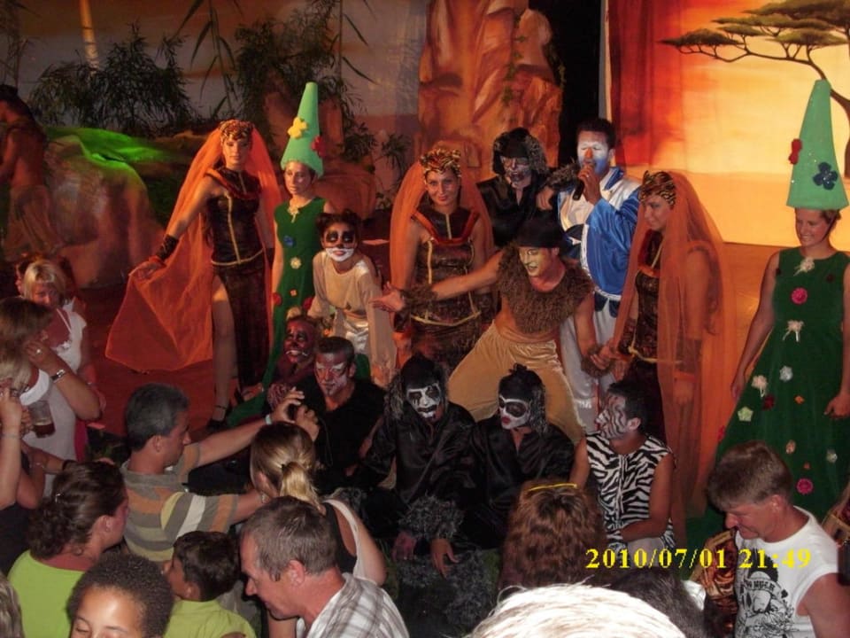 König der Löwen Show Side Breeze Hotel