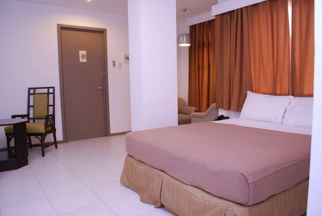 Suite room Cebu R Hotel