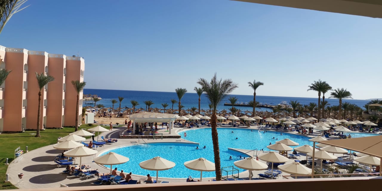 Pool Beach Albatros Resort