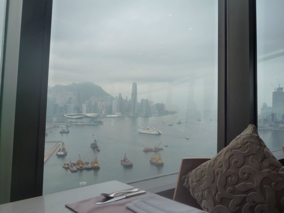 Ausblick von der Lounge 41. Stock Hotel Harbour Grand Hong Kong