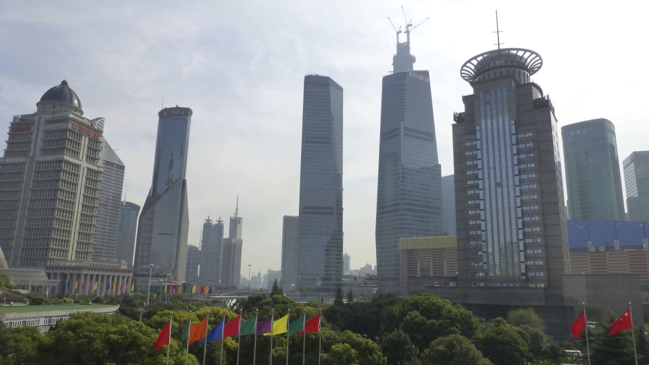 Blick aus dem Fenster geradeaus Oriental Riverside Bund View Hotel Shanghai