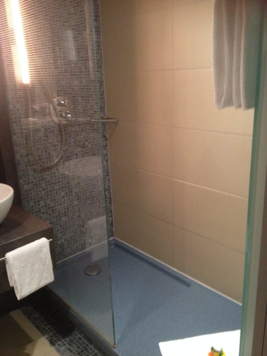 Dusche Hotel Mercure Wien Zentrum